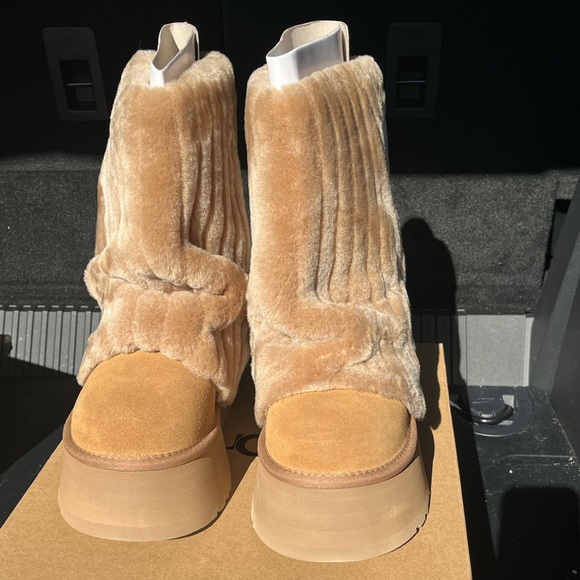 sherpa platform boots uggs